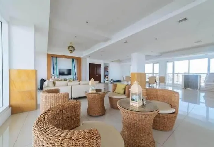 Staycation In Brgy Buli 马尼拉